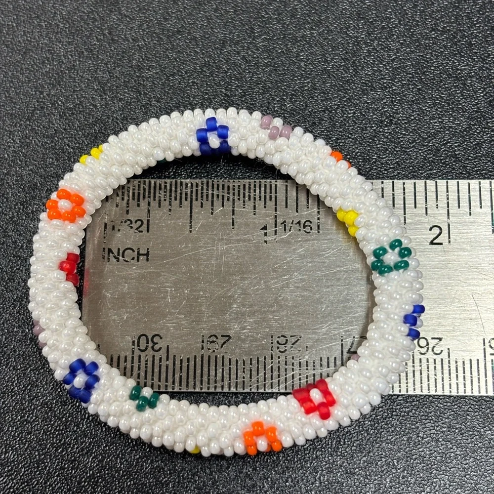 Flower Power Kid's Rollies Glass Beaded Bracelet White